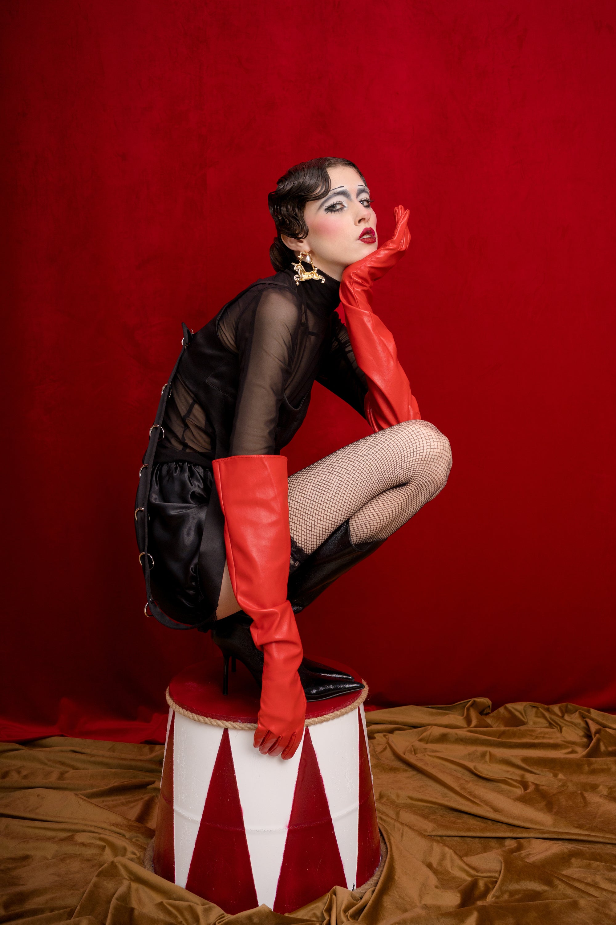 The Queen 2-Piece Set: Turtleneck & Satin Top