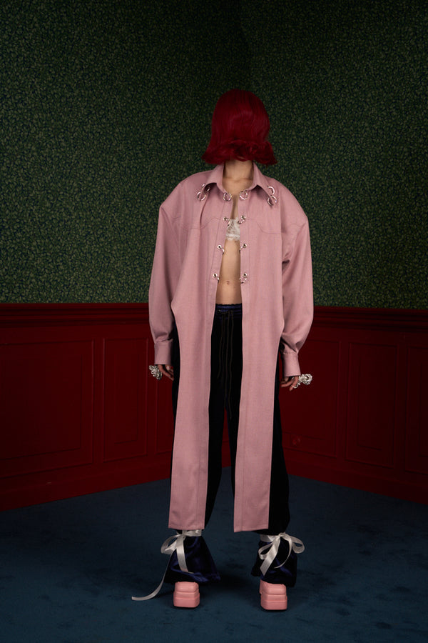 Strong-Shoulder Oversized Shirt “The Doll”