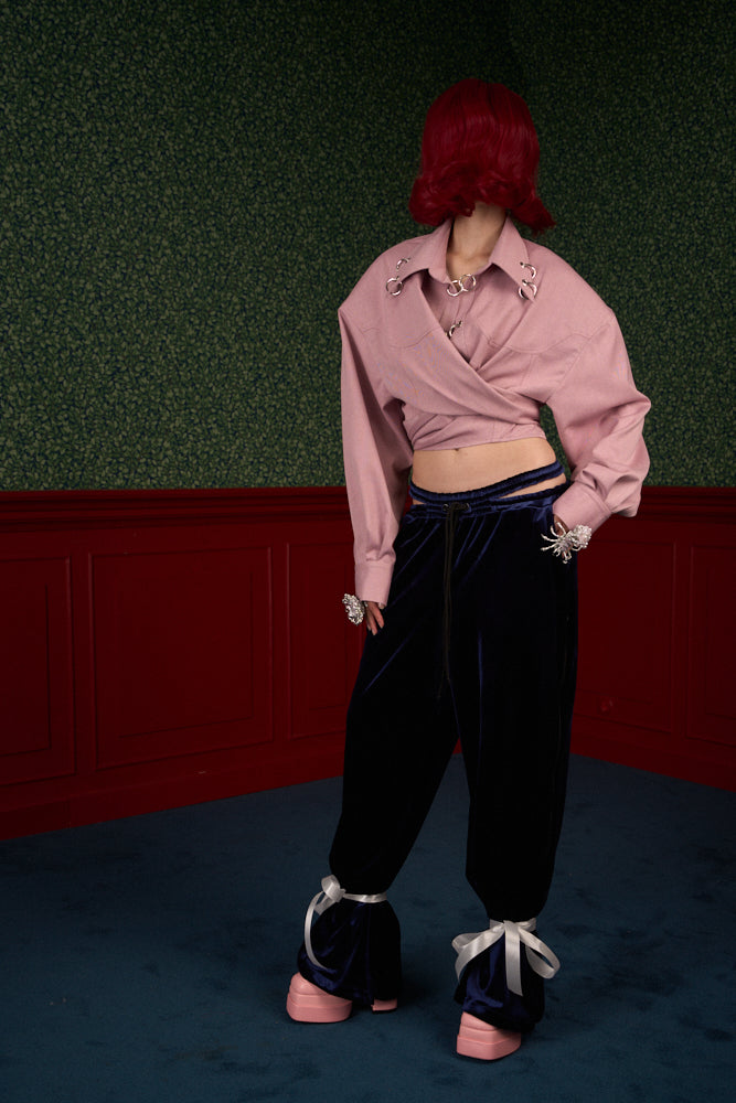 Strong-Shoulder Oversized Shirt “The Doll”