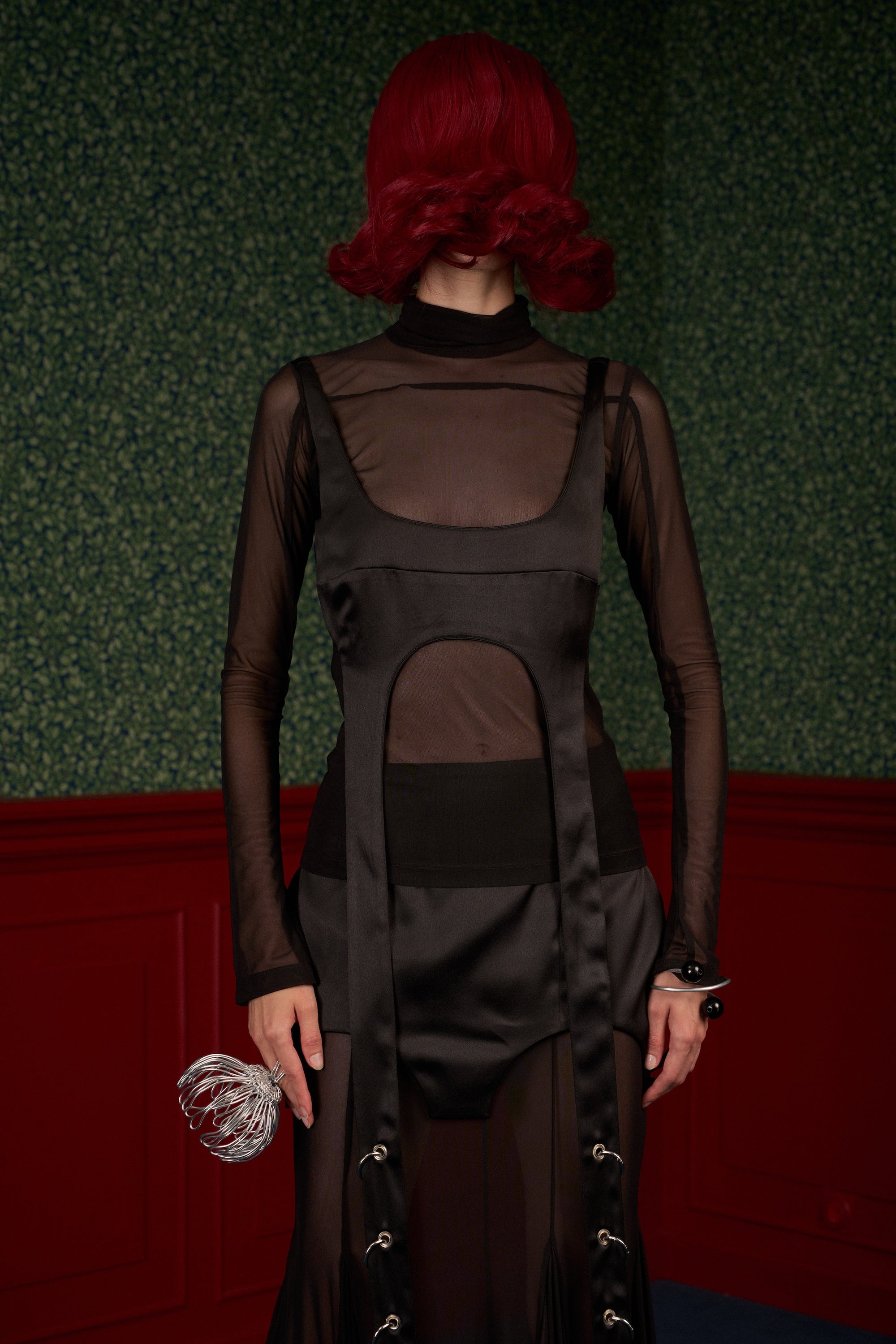 The Queen 2-Piece Set: Turtleneck & Satin Top