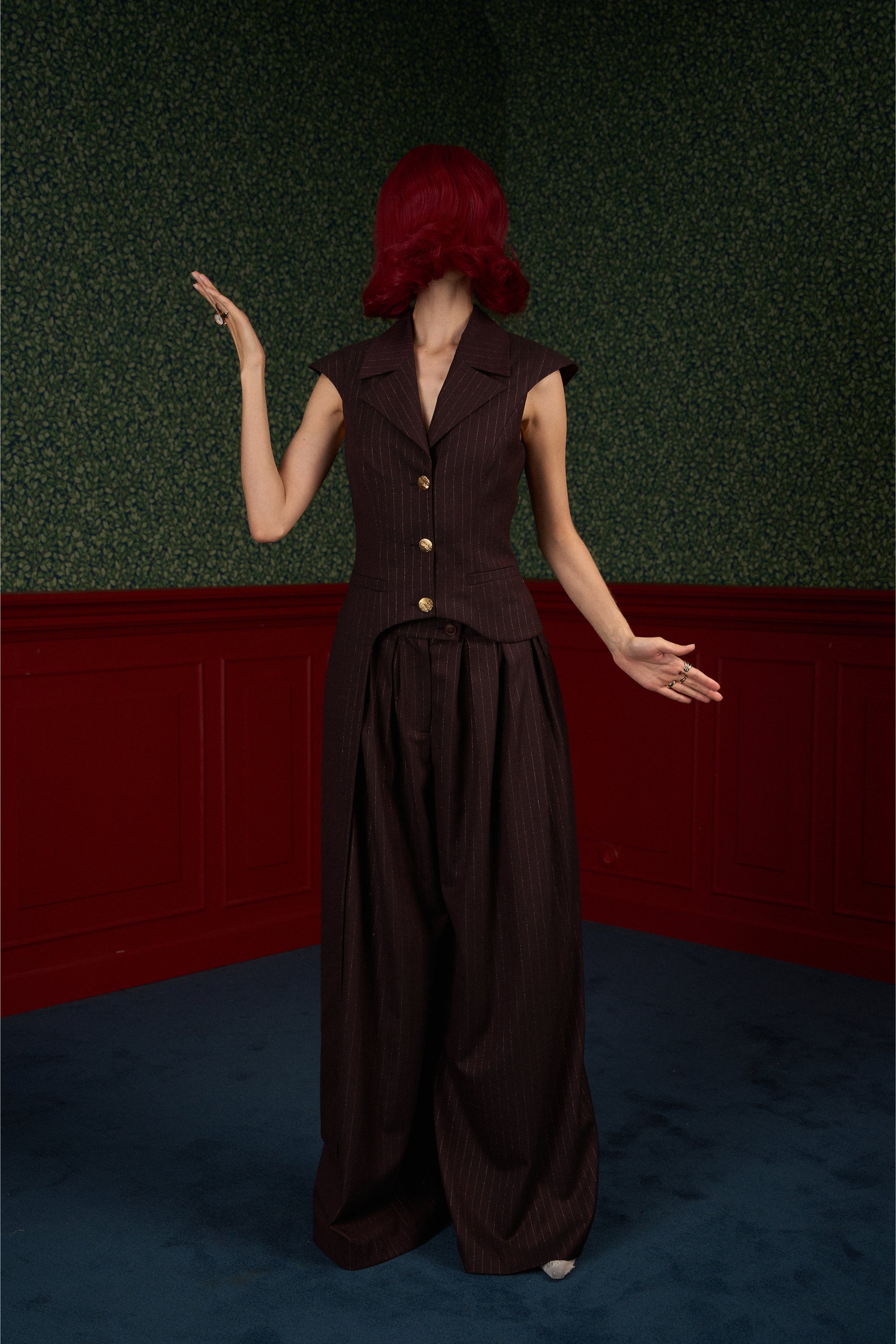Asymmetric Tailored Vest "Iconic"