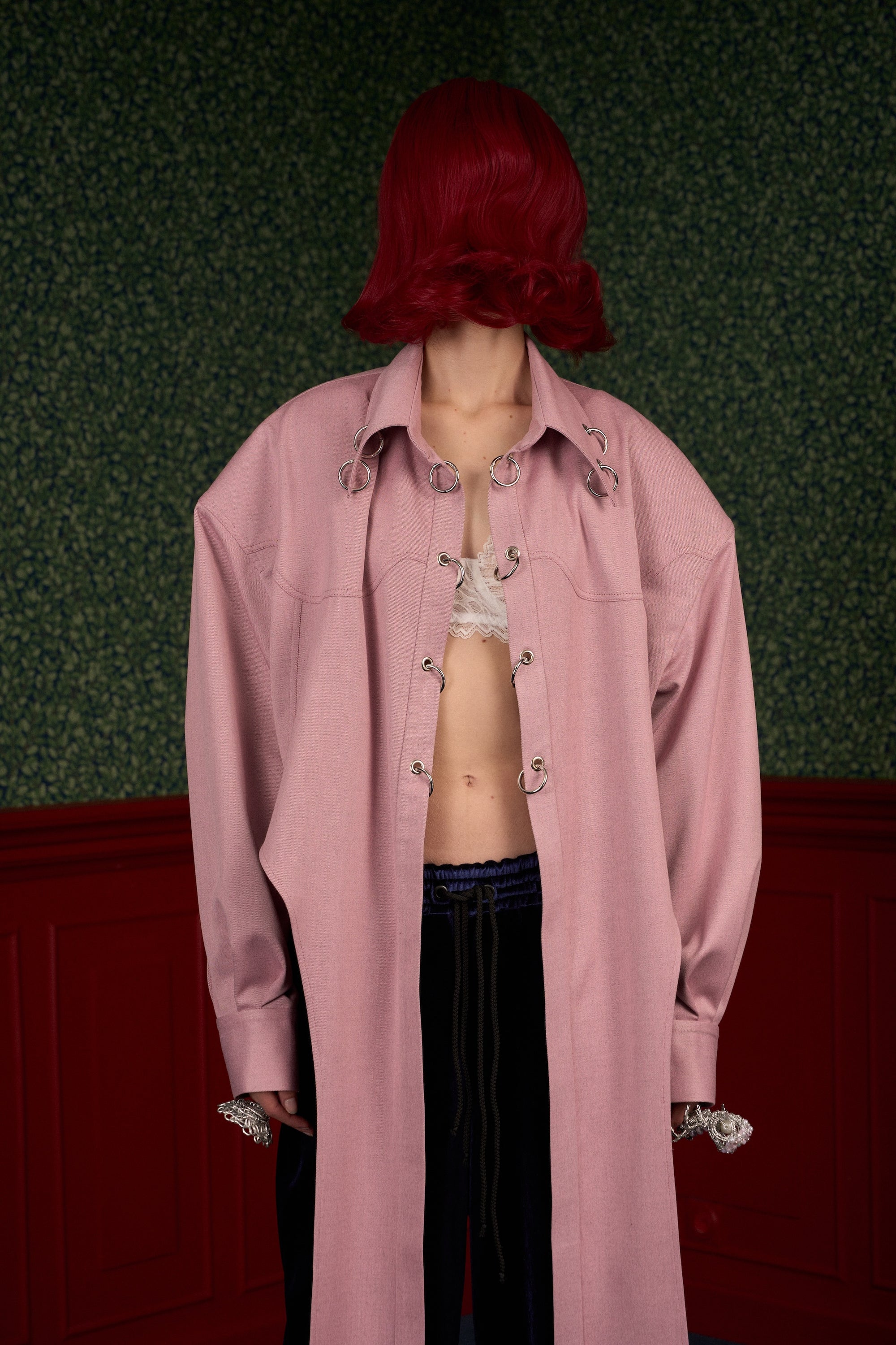 Strong-Shoulder Oversized Shirt “The Doll”