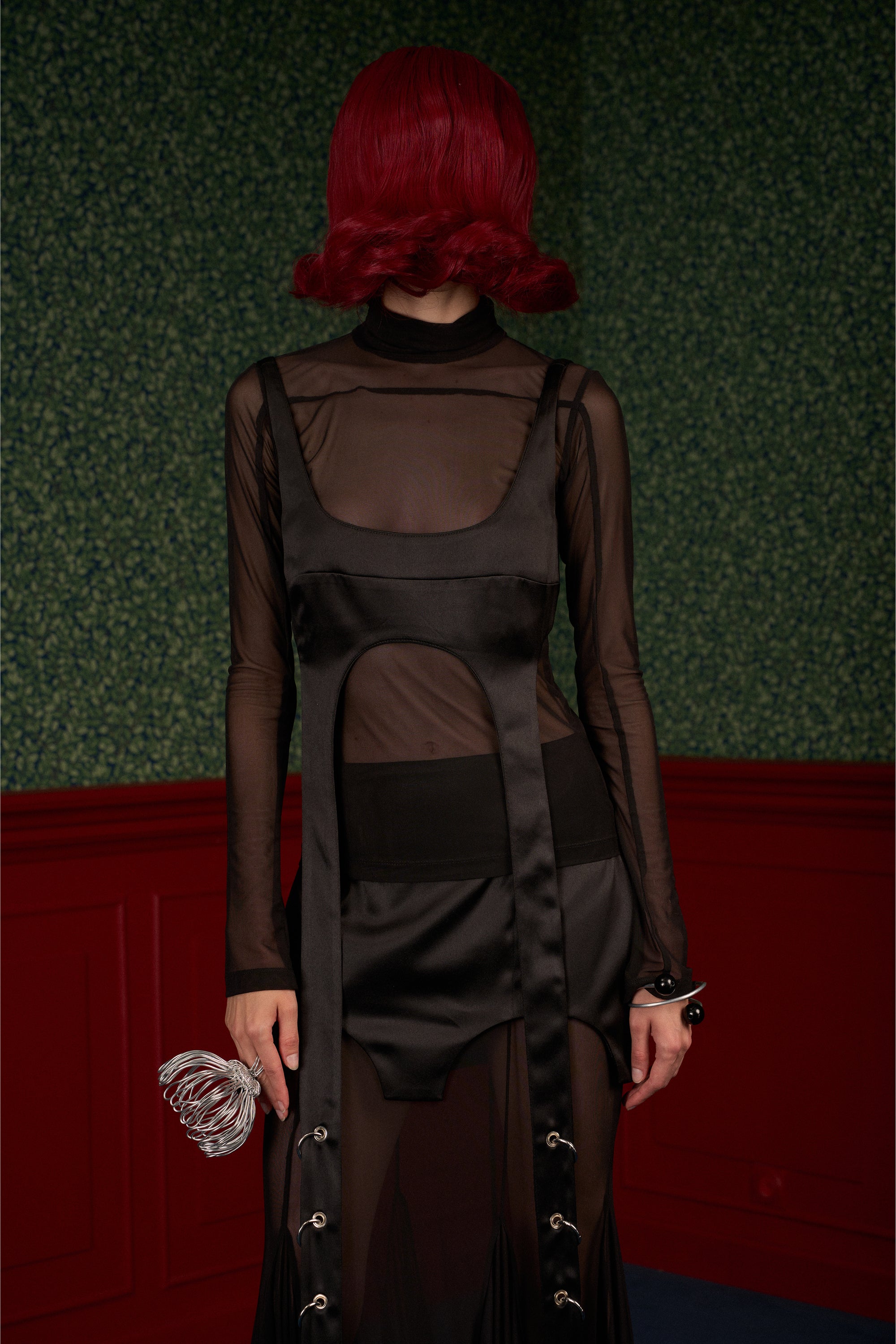 Set — Mesh Turtleneck & Satin Transformable Top "Queen"