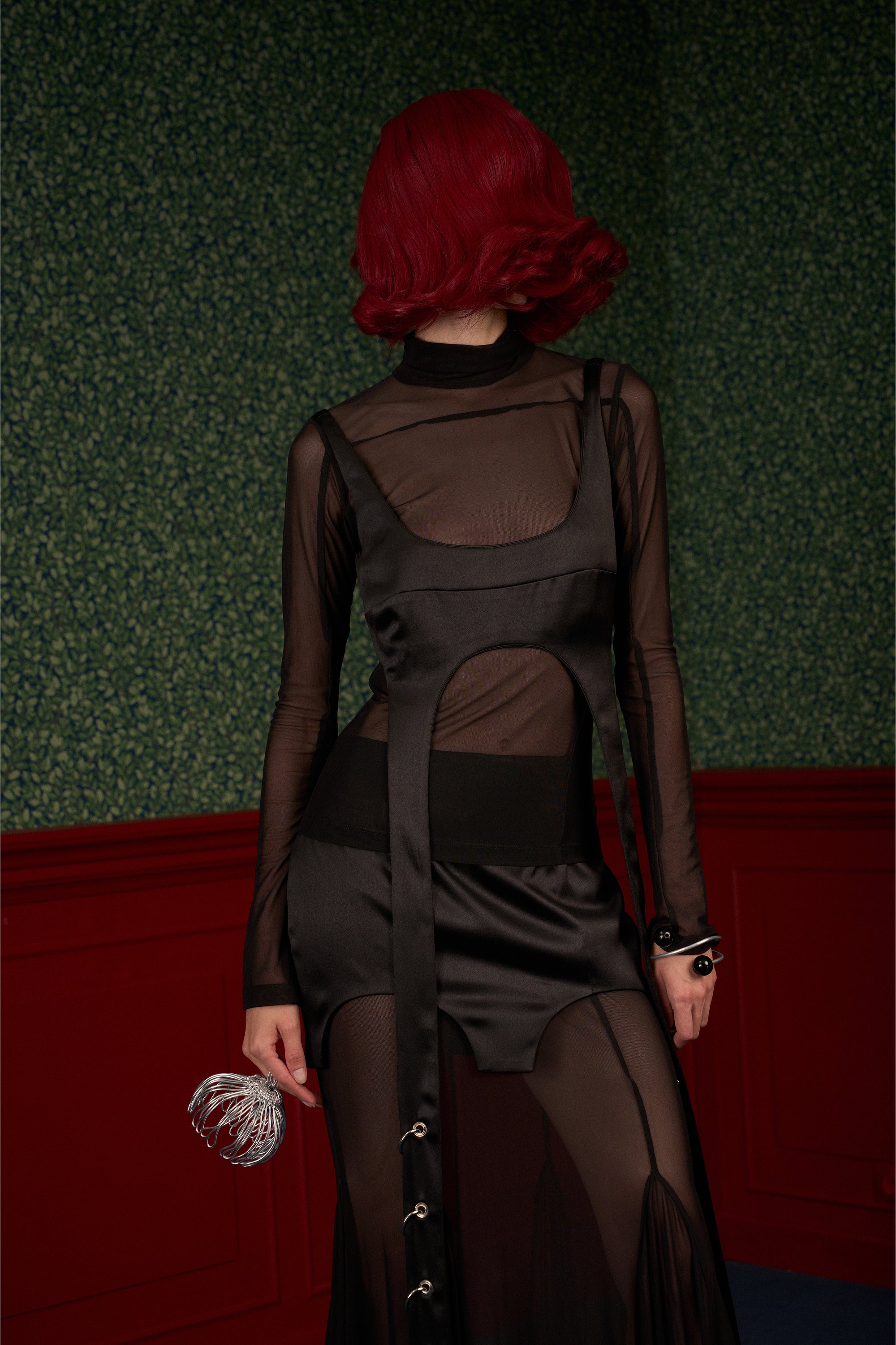 Set — Mesh Turtleneck & Satin Transformable Top "Queen"